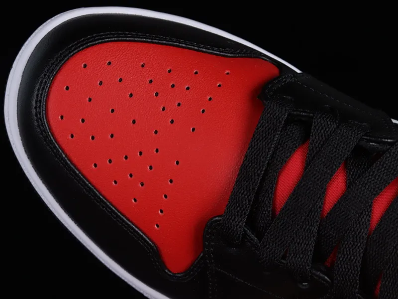 All categories Air Jordan Jordan series basketball shoes Air Jordan 1 Mid Air Jordan 1 Mid AJ1 Joe 1 black and white mid-top basketball shoes 554724-079